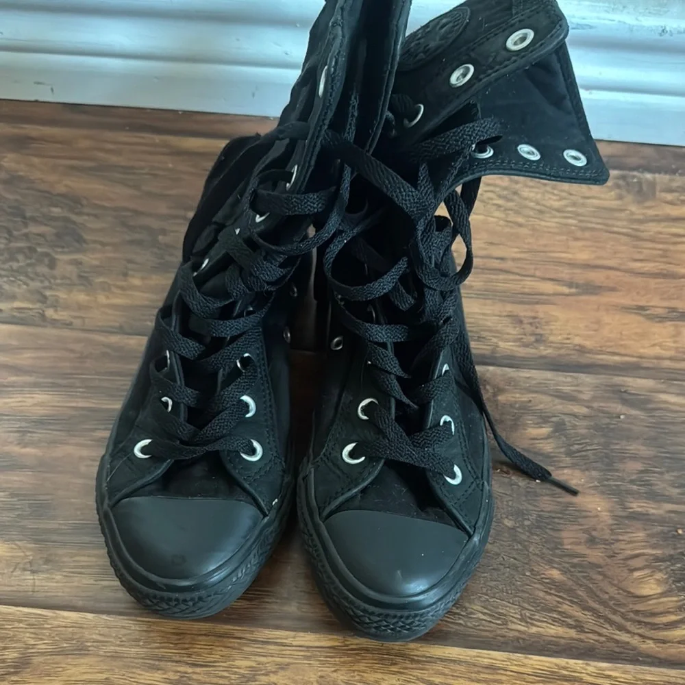 Converse Women's Black High-Top Sneakers - Picture 11 of 12